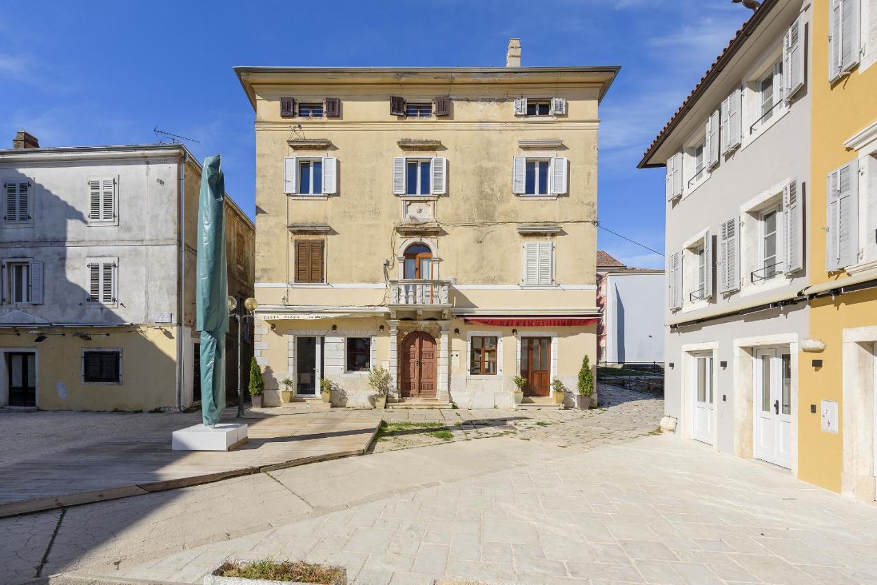 Urban Loft Old Town Porec Exterior photo